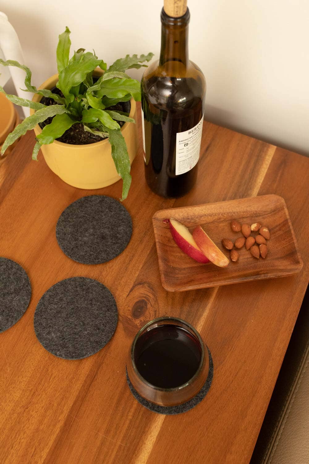 Charcoal: Bierfilzl Merino Wool Felt Round Coaster Solid 4 Pack Coasters Graf Lantz