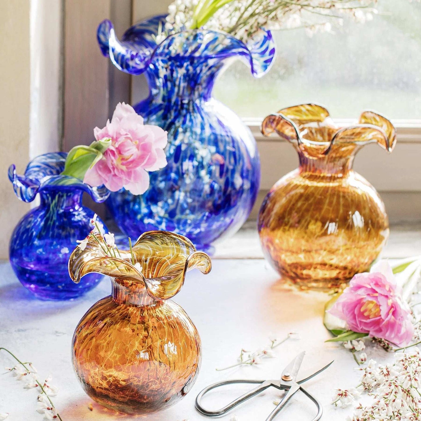 Vietri Hibiscus Glass Brown Tortoiseshell Fluted Vase Vase VIETRI