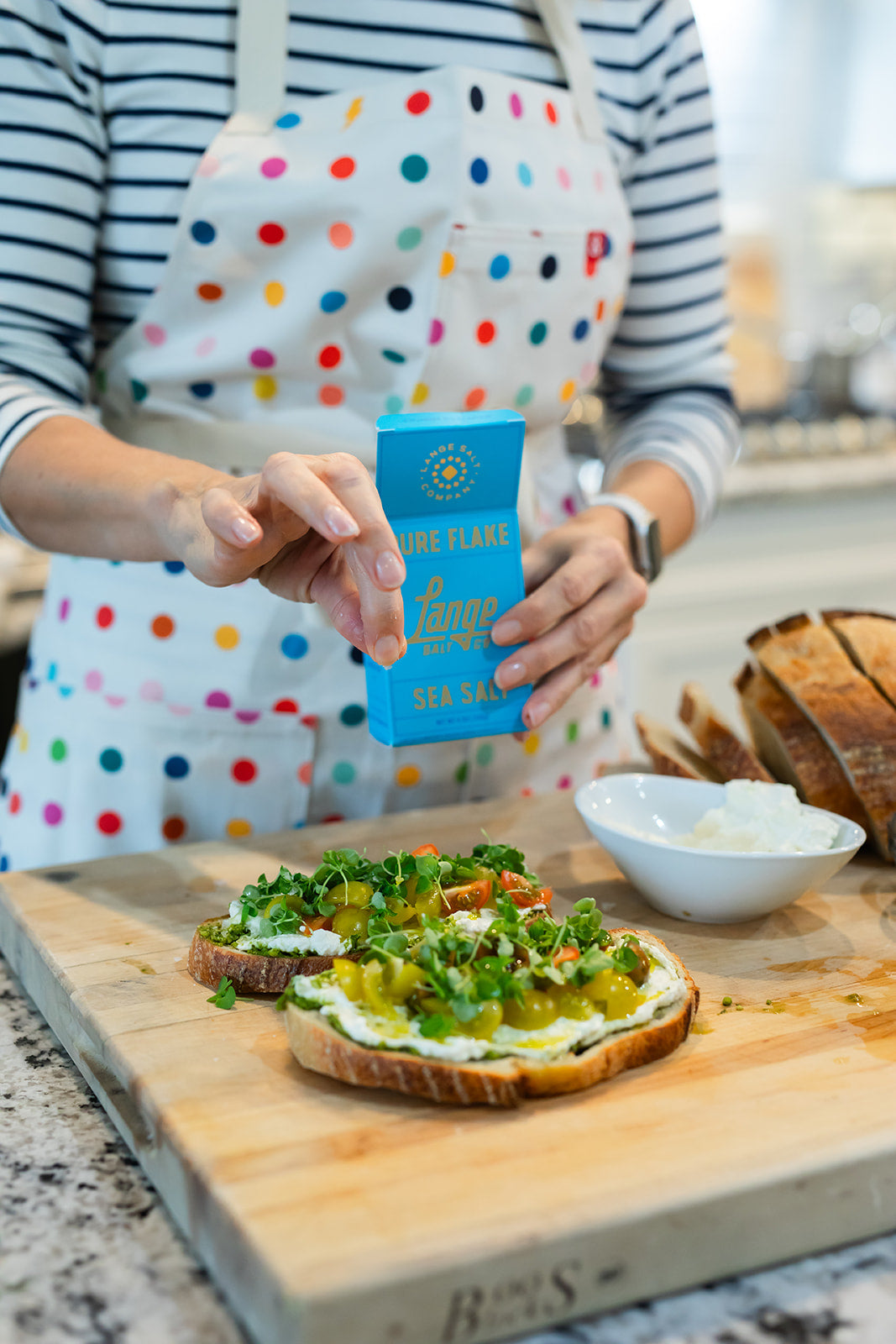 The Essential Apron - Dream First (dots) Apron Hedley & Bennett