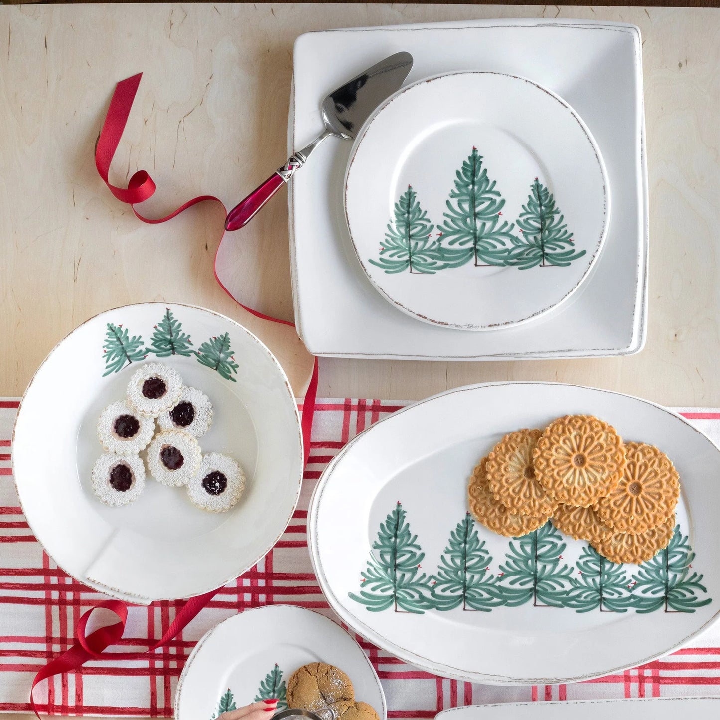Vietri Melamine Lastra Holiday Salad Plate Dinnerware VIETRI