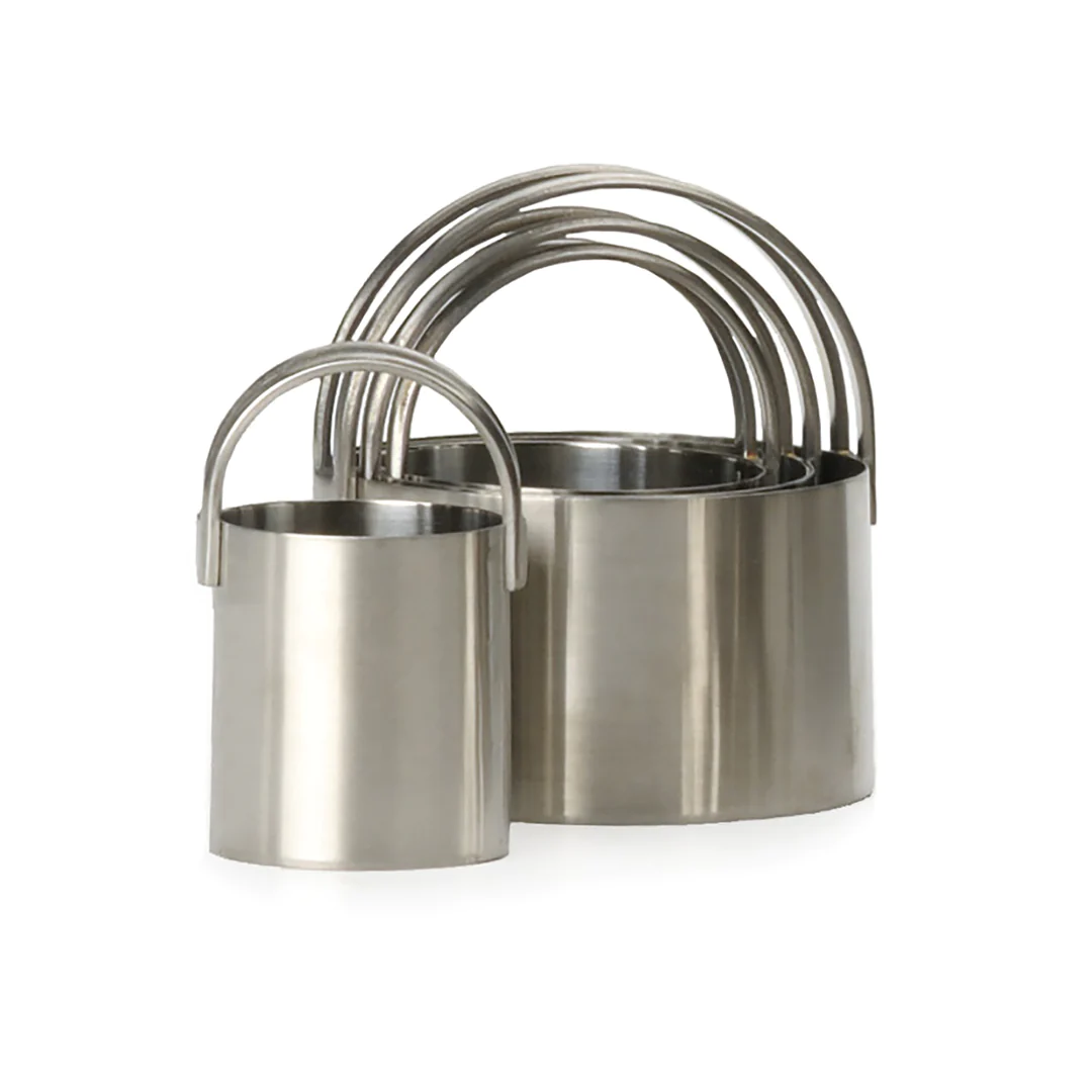 Biscuit cutters discount