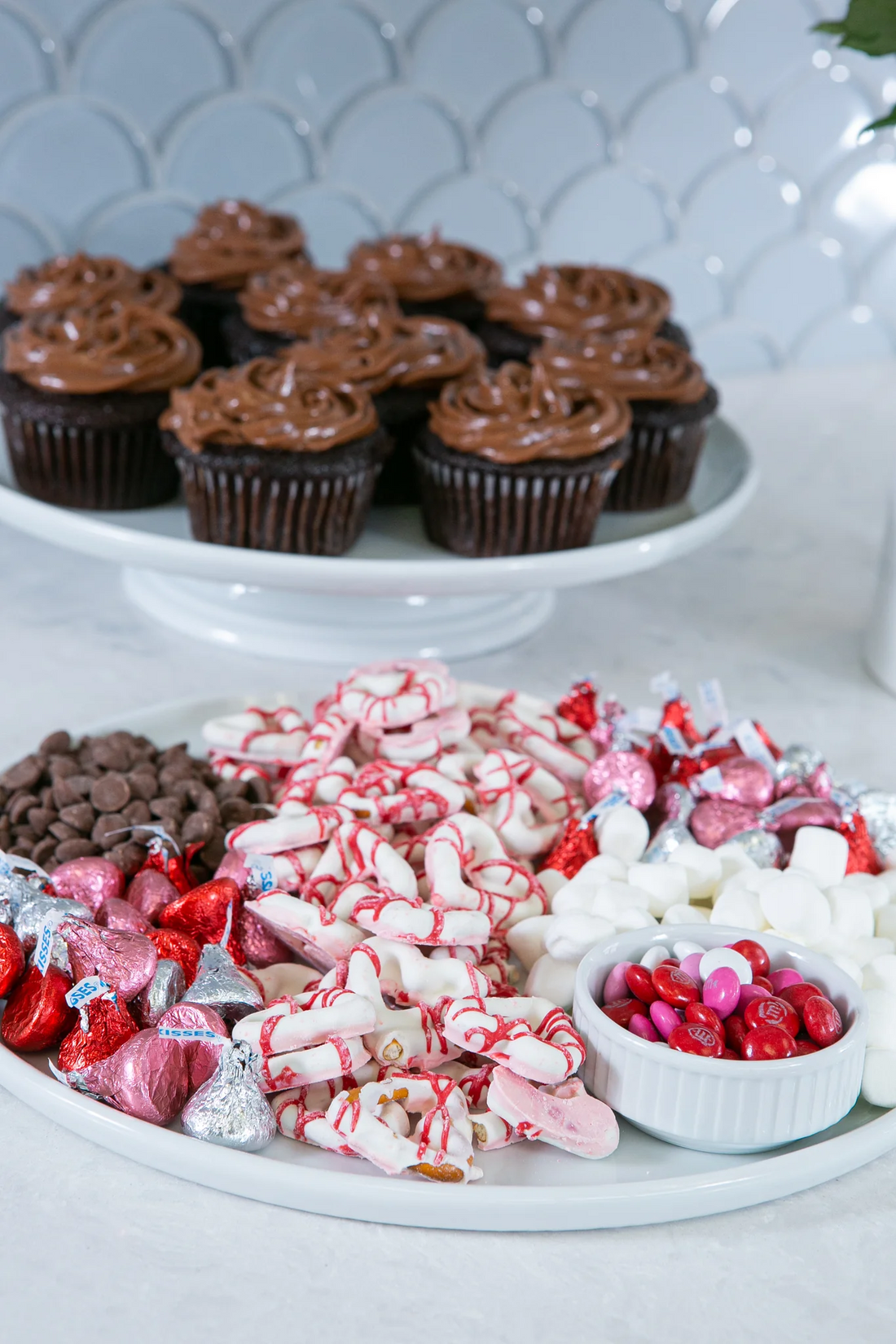 Valentine's Day table setting and entertaining ideas in Ina Garten style