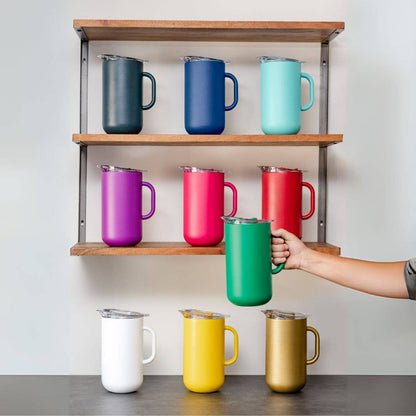 Vacuum-Insulated 2-Liter Pitcher in Caviar served