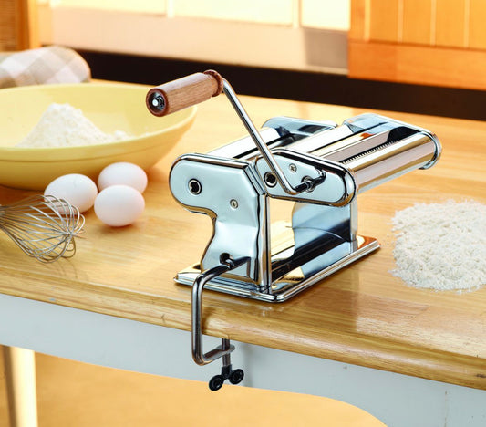 Fantes Aunt Gina's Pasta Machine with Double Pasta Cutter