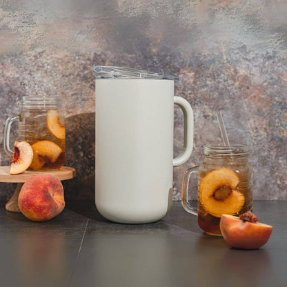Vacuum-Insulated 2-Liter Pitcher in Bone served