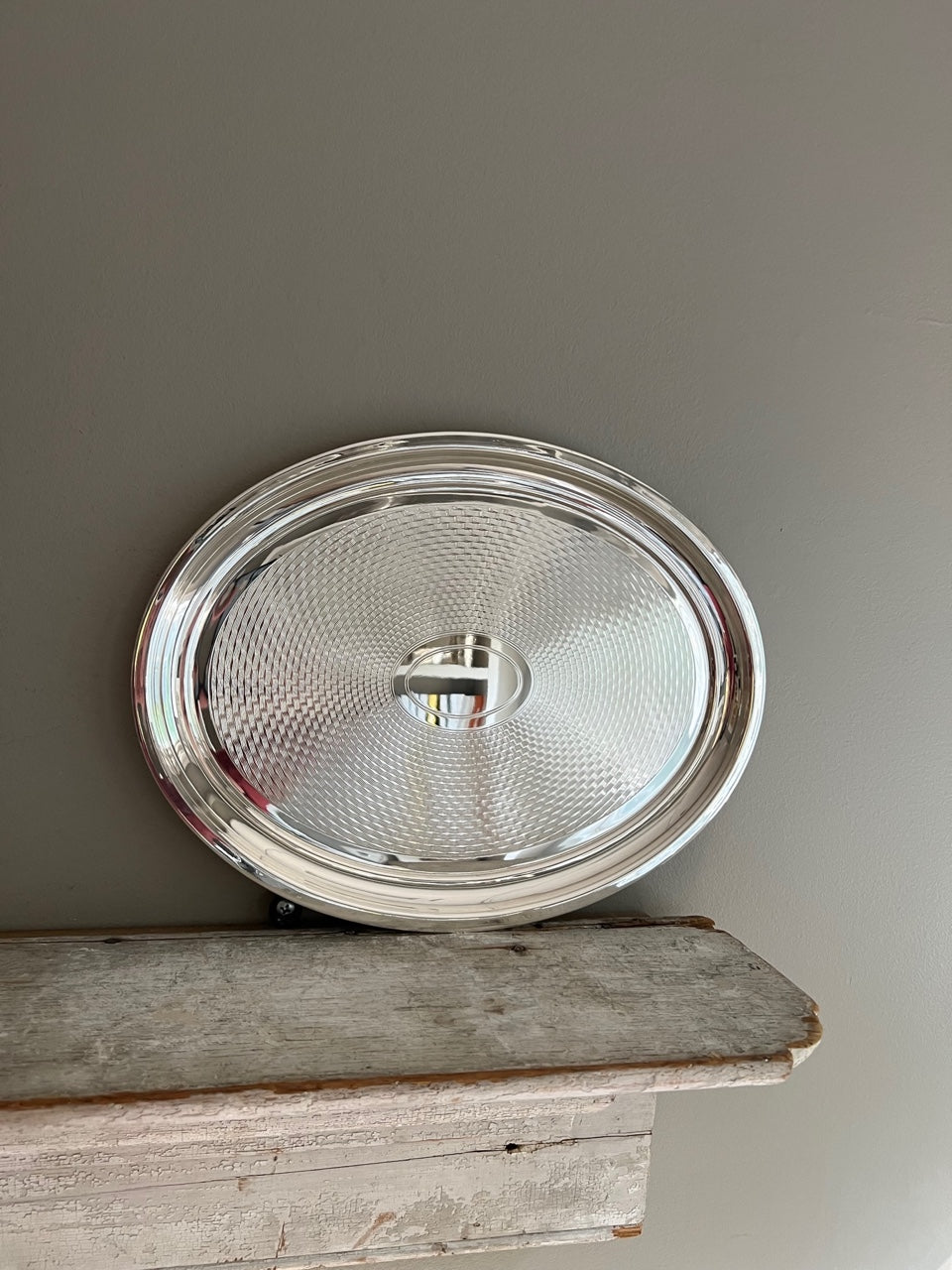 Hôtel Silver Vintage Engine Turned 16" Oval Tray Hotel Silver Hotel Silver