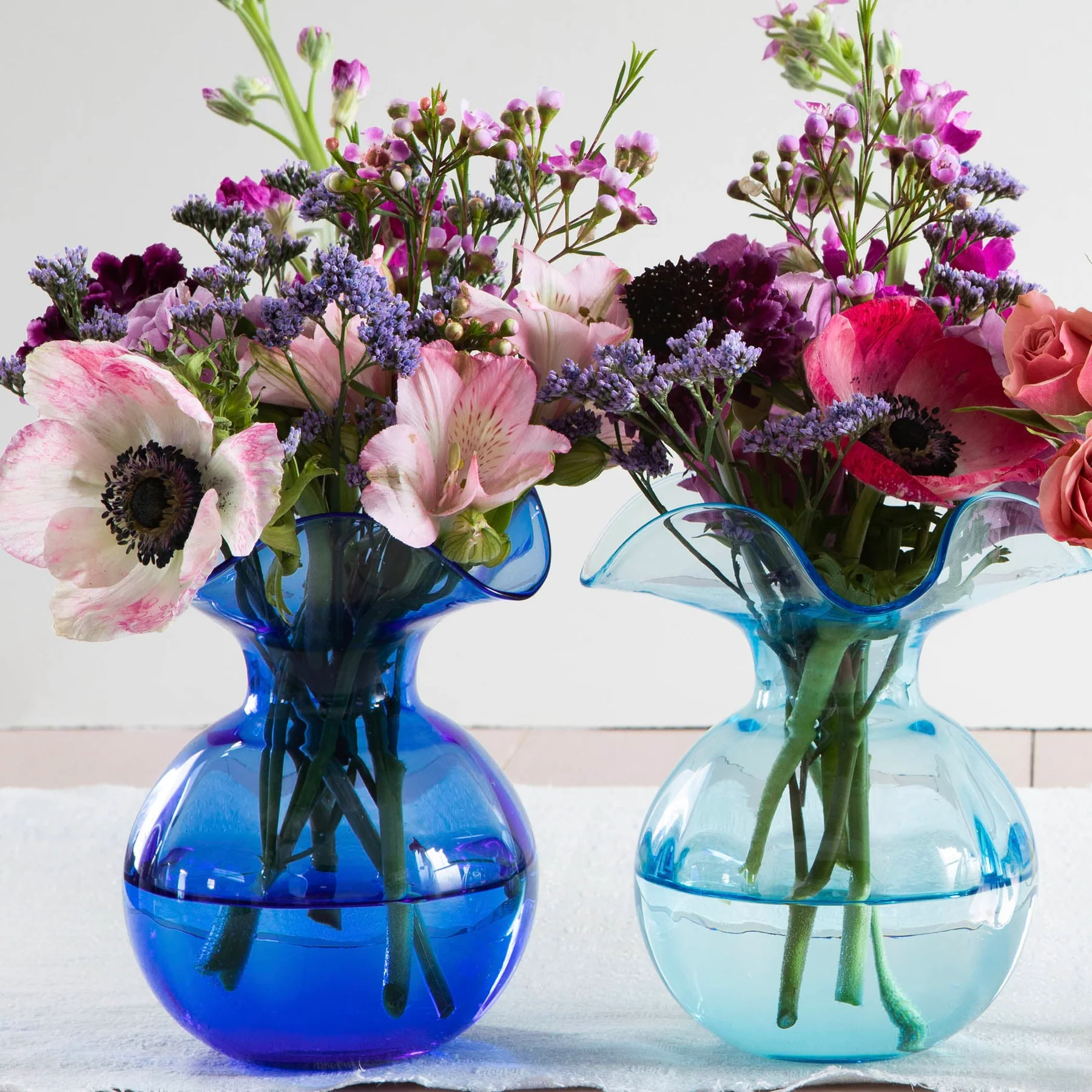 Hibiscus Glass Aqua Medium Fluted Vase  vietri