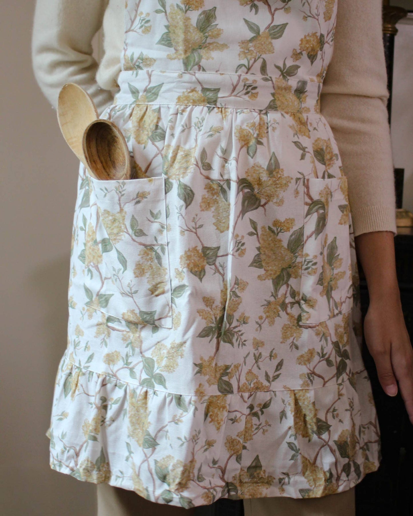 Hyacinth Linen Floral Apron Dress: Marigold Apron Willamere
