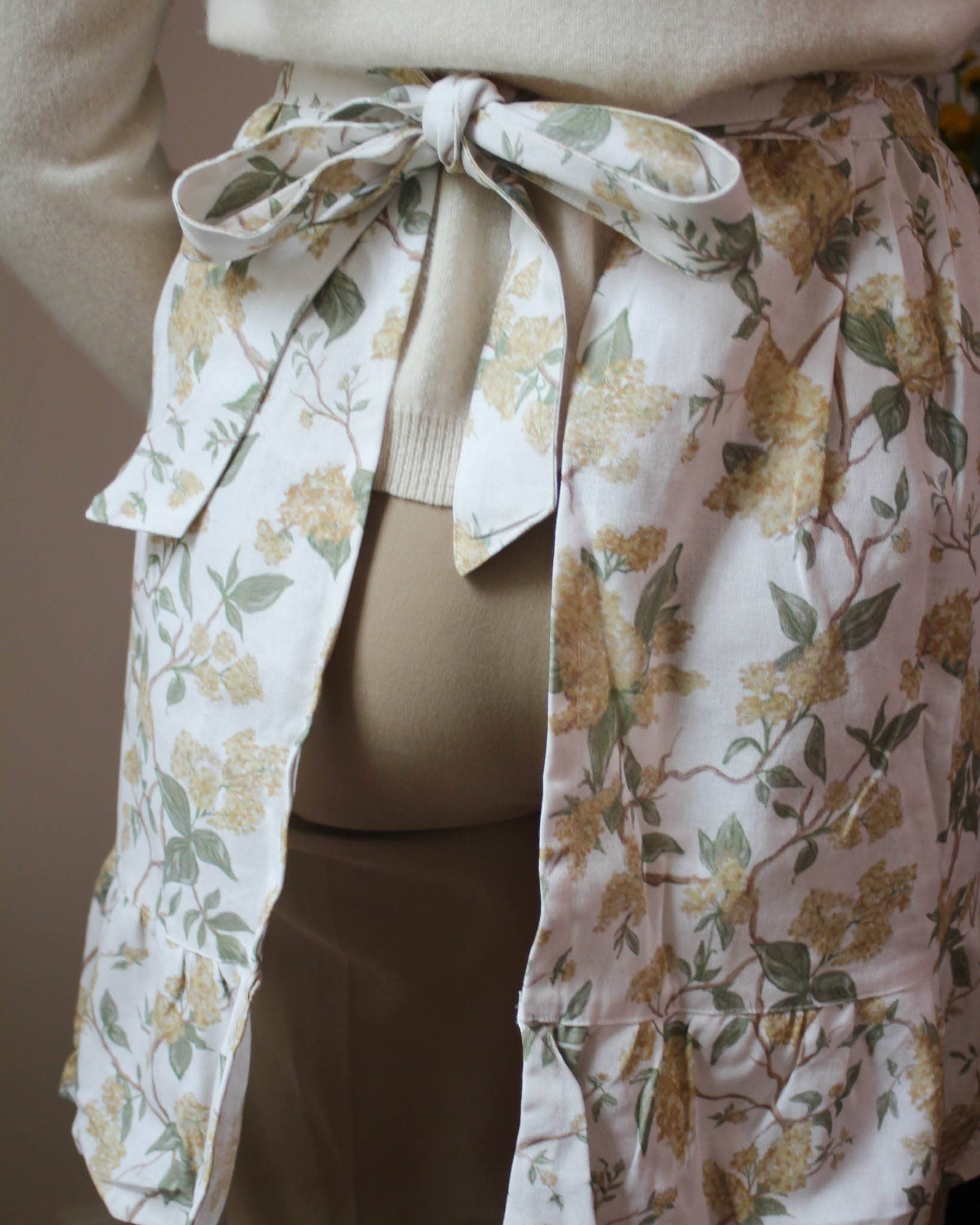 Hyacinth Linen Floral Apron Dress: Marigold Apron Willamere