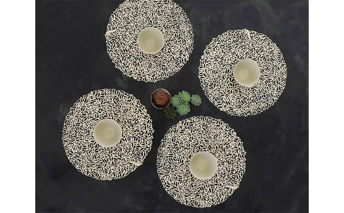 Petal Round Placemat - Champagne