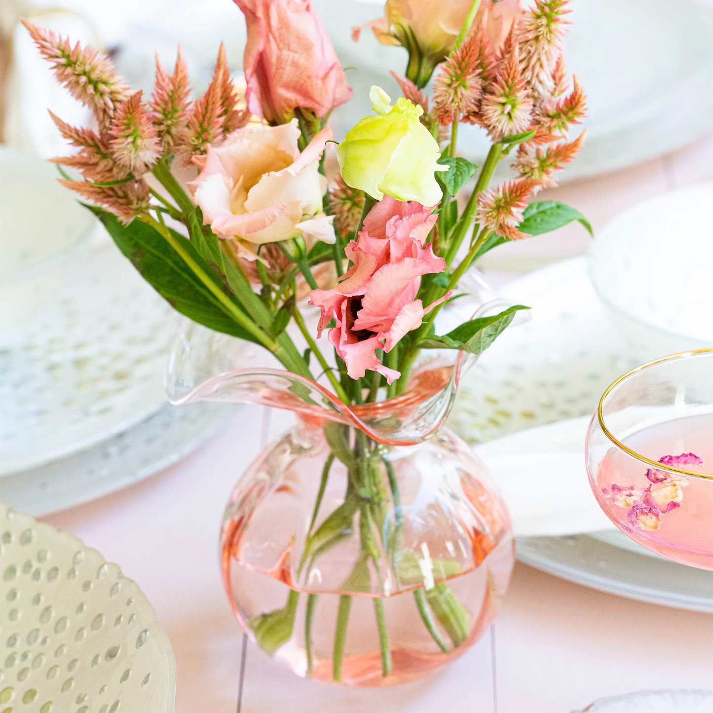 Hibiscus Glass Pink Bud Vase Vase vietri