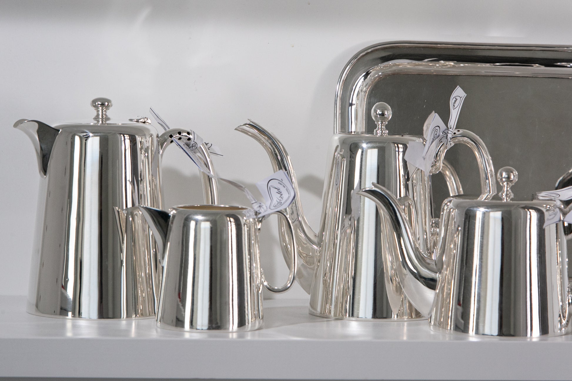 Stoneware Pitcher | Le Creuset Stoneware Pitcher | Le Creuset