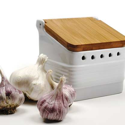 Clove Love Garlic Mini Cuber - Bed Bath & Beyond - 32444033