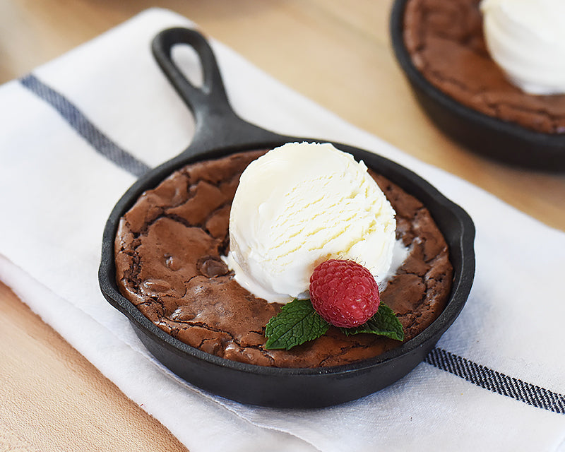 Cast Iron Skillet Brownies • The Wicked Noodle